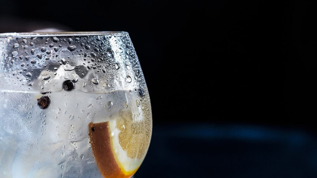 water-with-orange-in-glass